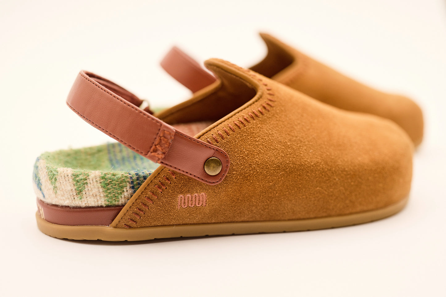 The Desert Slingback Burro