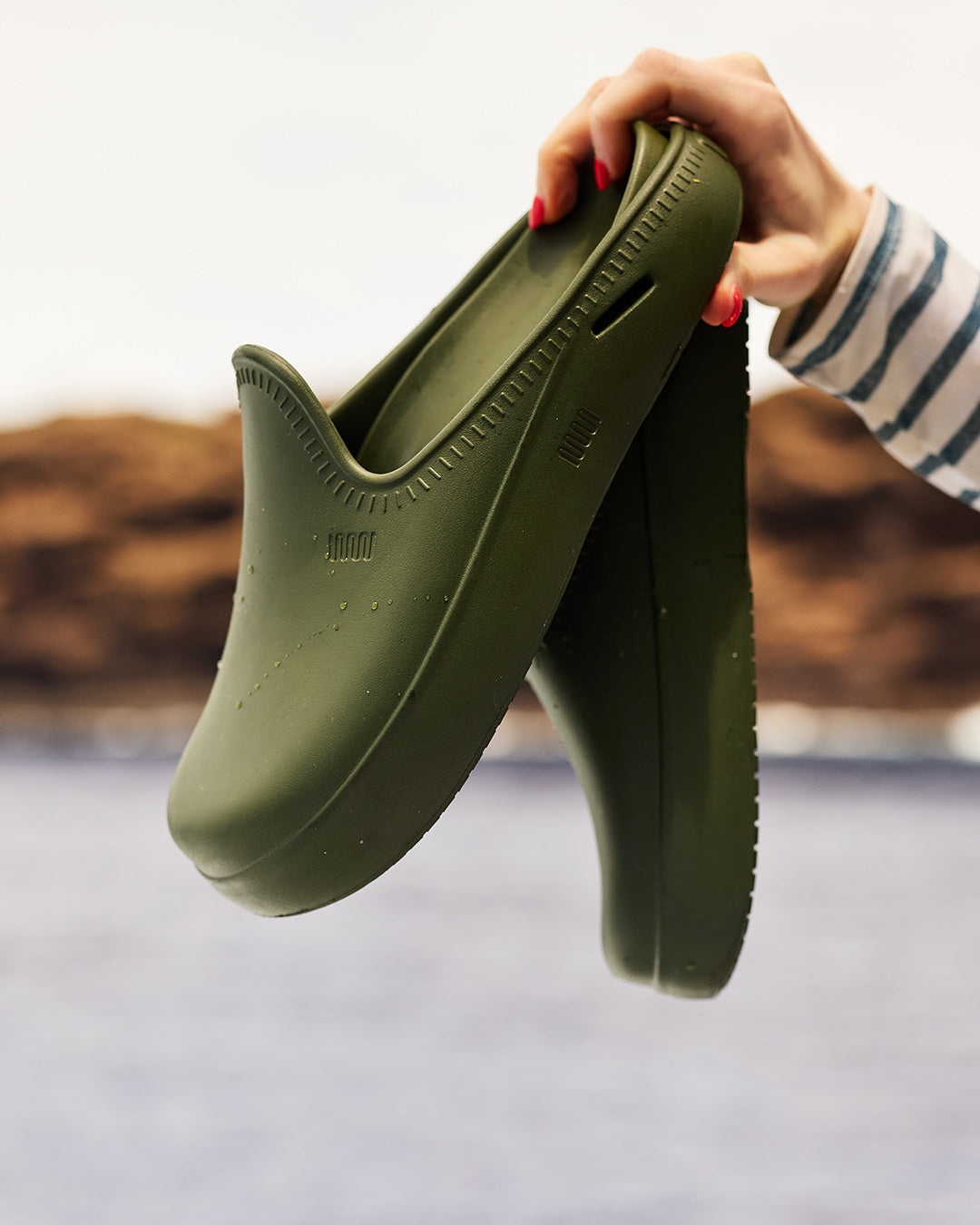 The Atlas Clog - Thyme Green