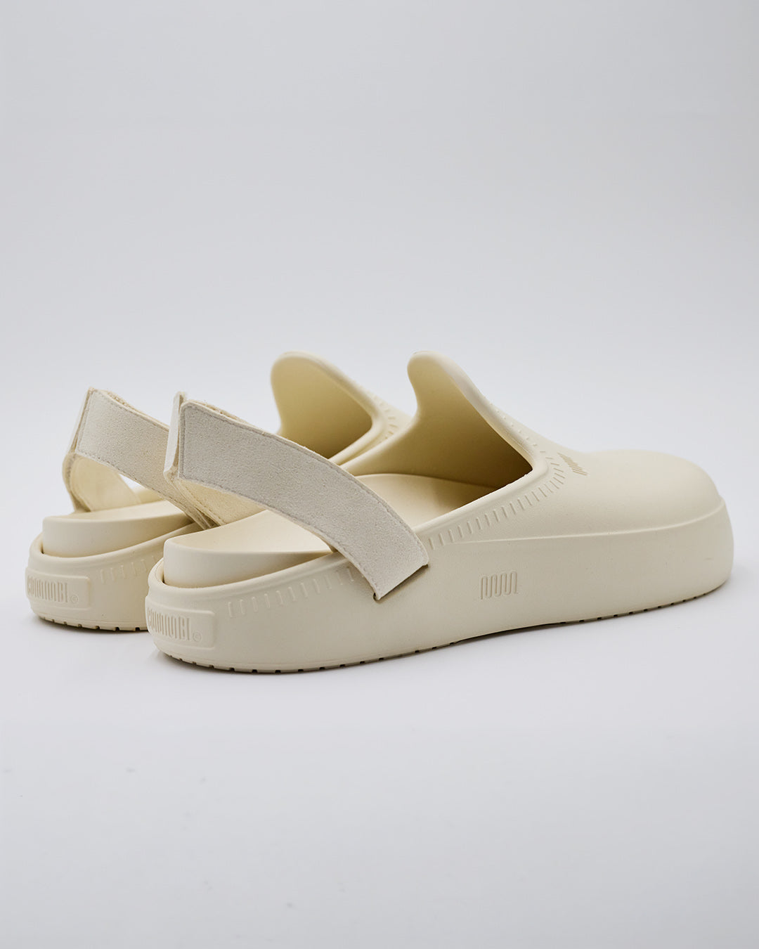 The Atlas Clog - Bone
