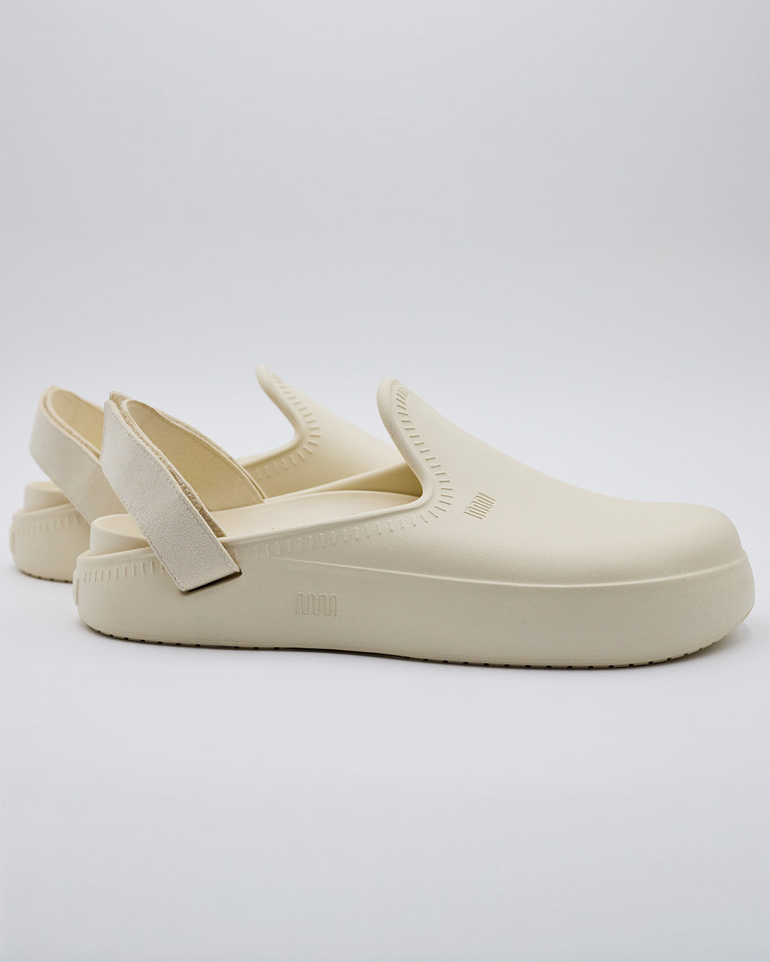 The Atlas Clog - Bone