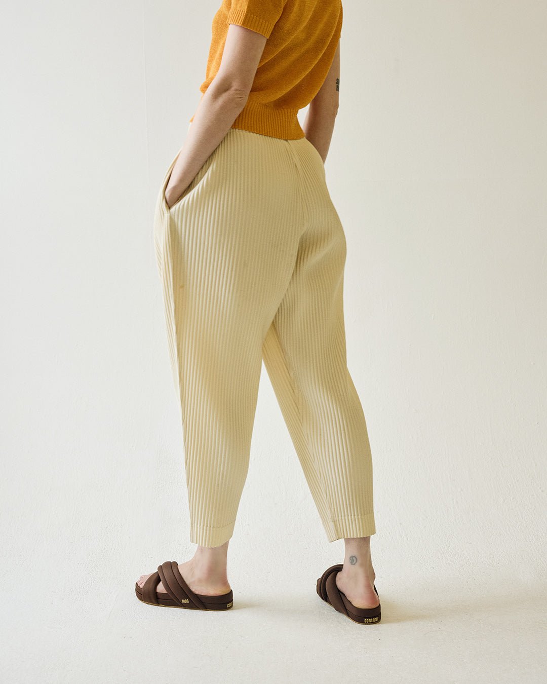 The Huggy Slide - Espresso Brown