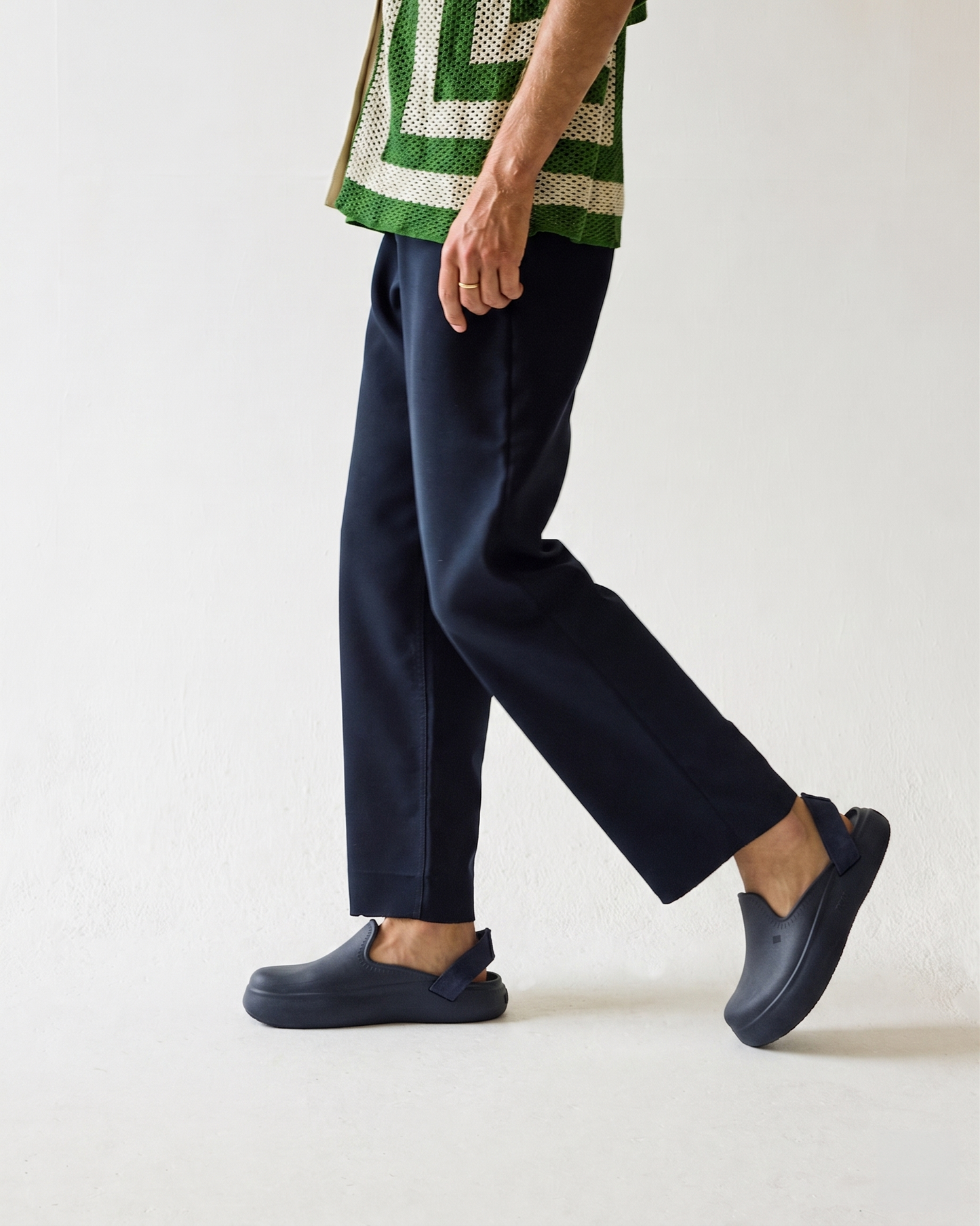 The Atlas Clog - Basalt Blue