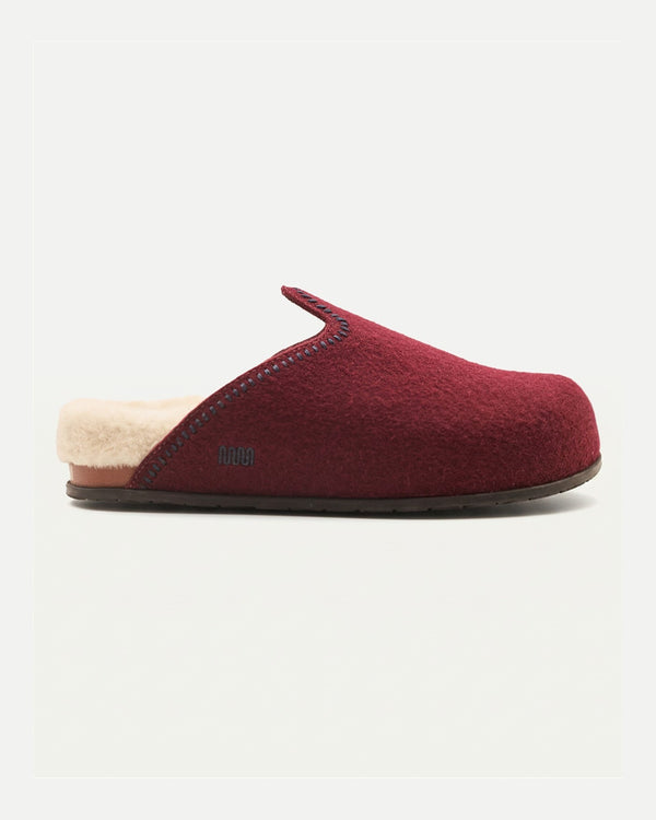 The Woolie Burro - Oxblood with Sherpa